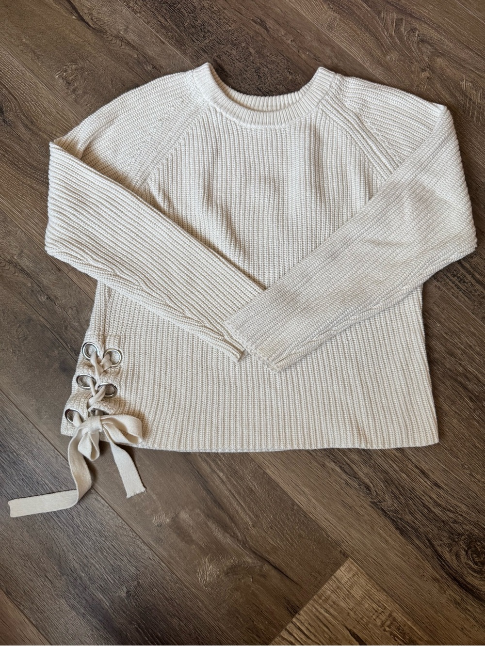 Kut from the Kloth Cream Lace-Up Side Crewneck Sweater